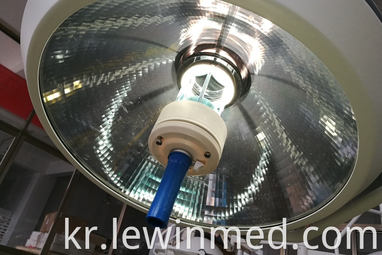 ceiling halogen operating lamp